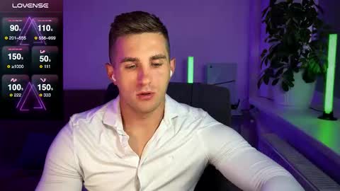 Sweet boy online show from September 12, 1:44 pm