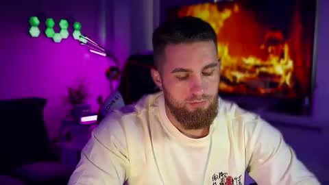 Sweet boy online show from February 9, 11:03 am