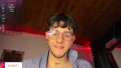 Koddy Independent model online show from December 13, 7:53 pm