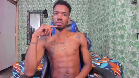 Snapshot of kofi_exotic_ chatting on March 12, 11:54 pm kofi online show from March 12, 11:54 pm