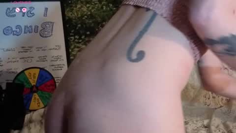 Snapshot of kohlbird chatting on September 23, 5:21 am kohlbird online show from September 23, 5:21 am