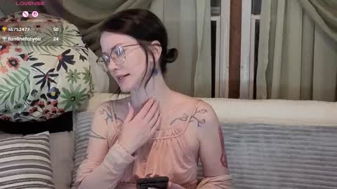 Snapshot of kohlbird chatting on December 20, 5:03 am kohlbird online show from December 20, 5:03 am