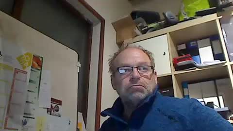 Snapshot of kokin3034 chatting on January 27, 9:02 am kokin3034 online show from January 27, 9:02 am