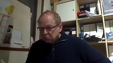 Snapshot of kokin3034 chatting on March 11, 5:02 pm kokin3034 online show from March 11, 5:02 pm