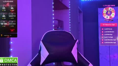 Mia online show from February 19, 11:46 pm