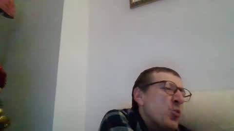 Snapshot of kolesie7 chatting on December 27, 10:26 pm JUAN CARLOS online show from December 27, 10:26 pm