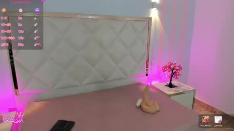 kolyn_tay online show from May 24, 11:48 am