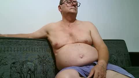 Snapshot of komputer123456789 chatting on October 11, 9:46 pm Bogdan online show from October 11, 9:46 pm