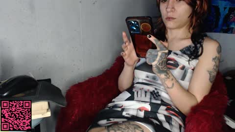 Snapshot of konekokawai chatting on February 24, 1:35 am konekokawai online show from February 24, 1:35 am