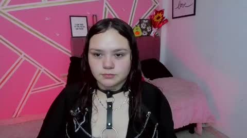 camila online show from May 22, 3:02 am