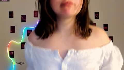 shy Kora online show from March 18, 9:34 am