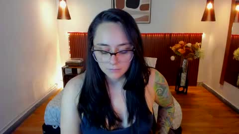 Snapshot of kora_shadow chatting on May 7, 10:04 pm Kora Shadow online show from May 7, 10:04 pm