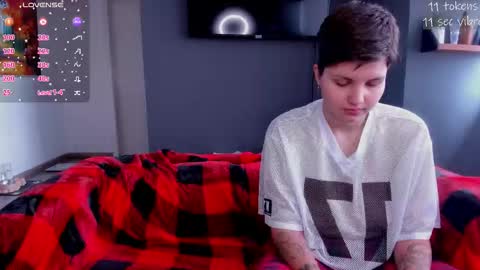 Snapshot of kortney_williams chatting on January 17, 3:39 pm Twiix online show from January 17, 3:39 pm