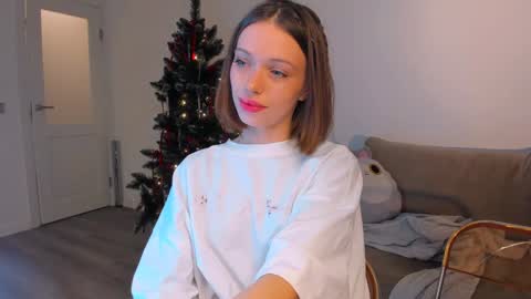 Snapshot of kossie_ chatting on December 8, 6:54 am kossie_ online show from December 8, 6:54 am