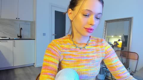 Snapshot of kossie_ chatting on February 6, 2:58 pm kossie_ online show from February 6, 2:58 pm