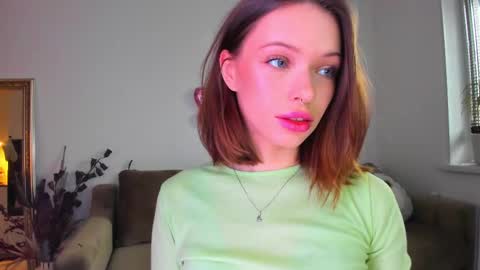 Snapshot of kossie_ chatting on March 6, 12:41 pm kossie_ online show from March 6, 12:41 pm