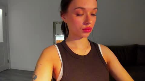 Snapshot of kossie_ chatting on November 23, 8:30 pm kossie_ online show from November 23, 8:30 pm