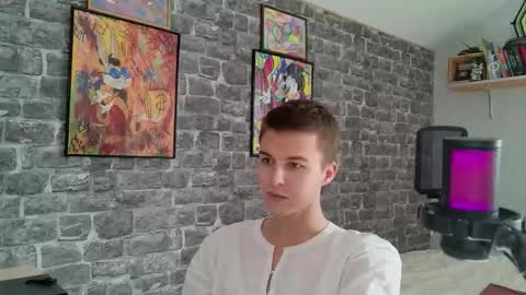 Danny online show from March 15, 10:54 am