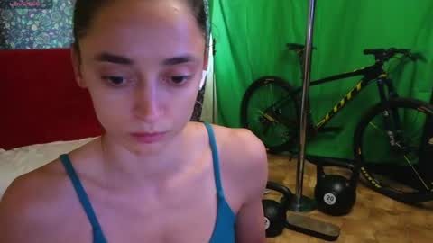 Gal online show from June 6, 11:59 am