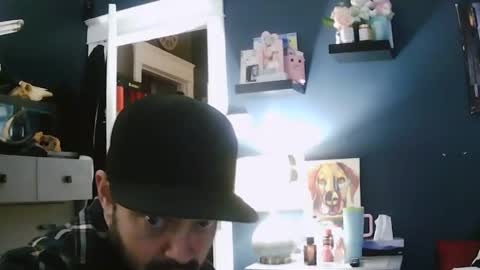 Snapshot of koululier23 chatting on February 5, 6:24 am koululier23 online show from February 5, 6:24 am