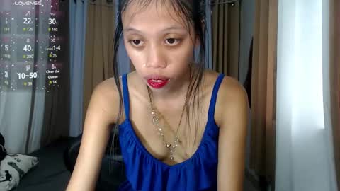 Snapshot of kourtneyluv_ chatting on October 13, 5:07 am kourtneyluv online show from October 13, 5:07 am