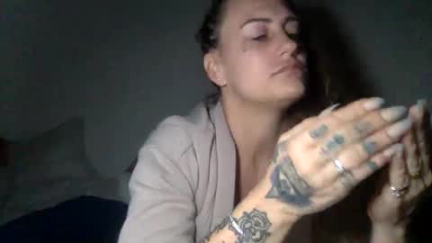 koyoteej online show from March 9, 10:52 am