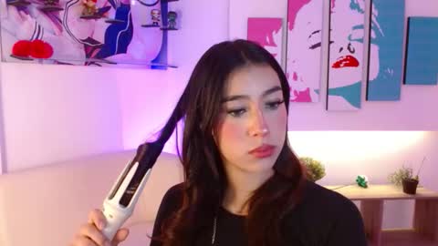 Elizabeth online show from March 13, 12:12 pm