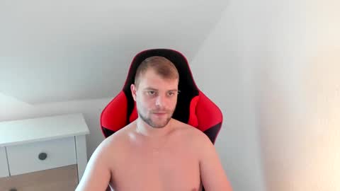 Snapshot of kozik1992 chatting on December 26, 9:44 am Bartek online show from December 26, 9:44 am