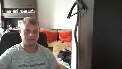 Snapshot of kozik1992 chatting on September 25, 10:08 am Bartek online show from September 25, 10:08 am