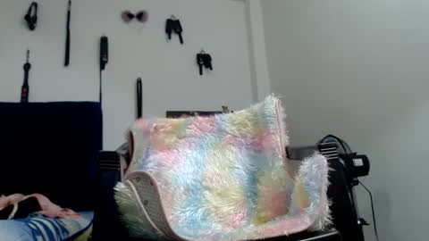 Snapshot of kratos_and_afrodita chatting on July 10, 12:48 am kratos_and_afrodita online show from July 10, 12:48 am