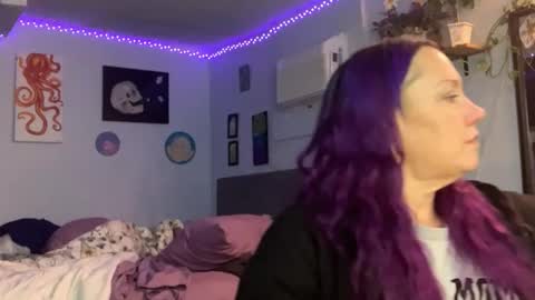 kreamyk420 online show from January 11, 3:06 pm