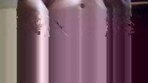 kriscalles260328 online show from October 23, 10:47 am