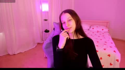 krisdoeil online show from March 15, 2:06 am