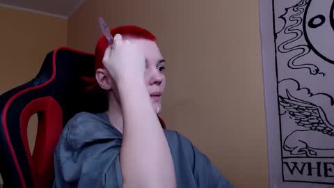 krisneal online show from February 8, 9:02 am