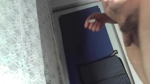 Snapshot of krisp76 chatting on December 25, 10:59 pm krisp76 online show from December 25, 10:59 pm