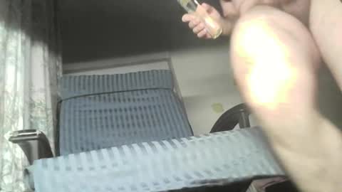 Snapshot of krisp76 chatting on February 16, 11:05 pm krisp76 online show from February 16, 11:05 pm