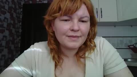 Snapshot of krisryxoniks chatting on April 25, 7:44 am KrisryxONiks online show from April 25, 7:44 am