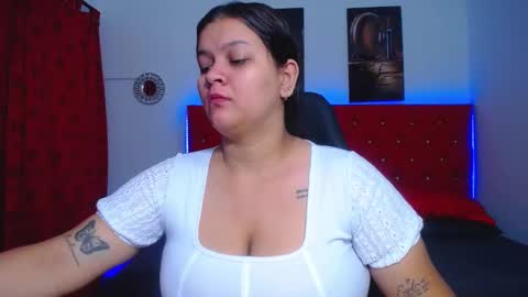 kriss_sweetboobs online show from February 1, 12:26 pm