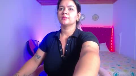 kriss_sweetboobs online show from December 16, 12:10 pm
