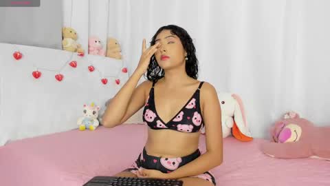 SammyKrissell online show from April 29, 4:38 am