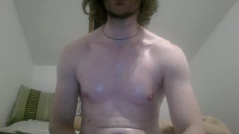 krissifitboy_xxx online show from March 12, 5:08 pm