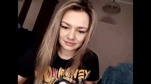 KrissSexi online show from January 30, 1:53 pm