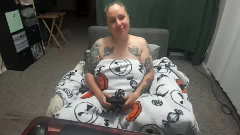Snapshot of kristajay chatting on May 21, 3:24 am Krista online show from May 21, 3:24 am