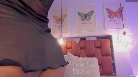 Snapshot of kristakinnky chatting on September 29, 2:00 pm BETANIA online show from September 29, 2:00 pm