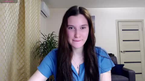 Snapshot of kristal89 chatting on February 23, 3:02 am kristal89 online show from February 23, 3:02 am