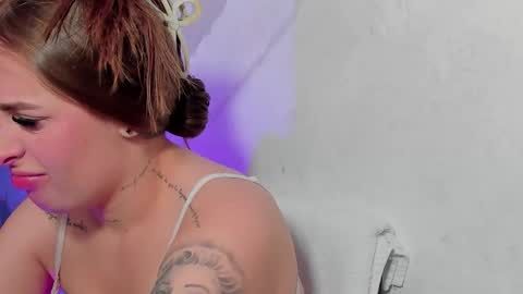   online show from December 15, 4:50 am