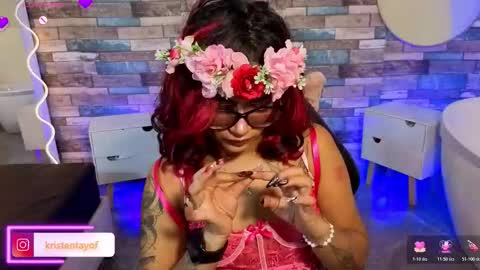 kristen_tay online show from February 12, 4:07 am