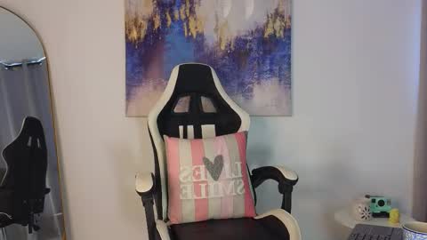 Kris online show from November 21, 3:00 pm