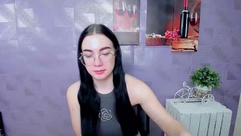 Kristen online show from November 17, 9:48 am