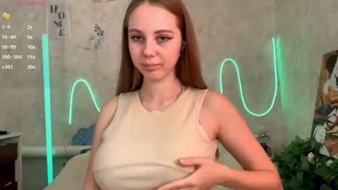 Snapshot of kristiancommes chatting on July 29, 3:04 am Alisa online show from July 29, 3:04 am